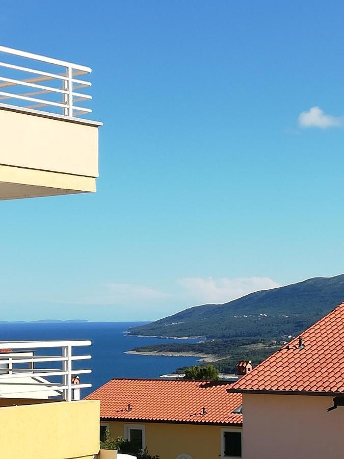 Lovely Apartment Branko Rabac With Balcony And Parking 外观 照片